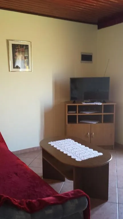 Apartments Lucija Linardići