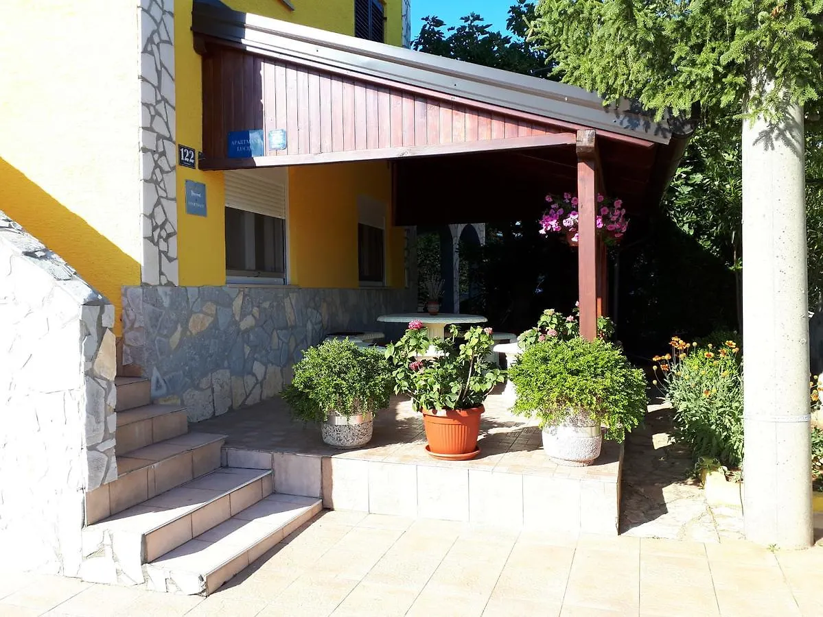 Apartments Lucija Linardići
